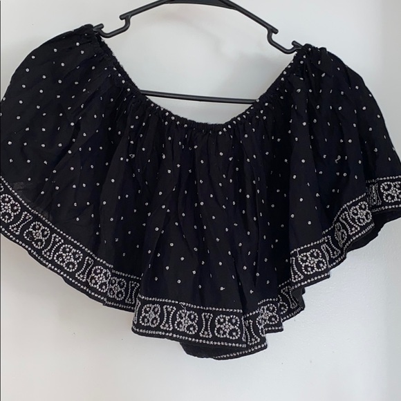 ECOTE SLVR EMBROIDERED ELASTIC WAIST FRILL SHORTS - Picture 7 of 7